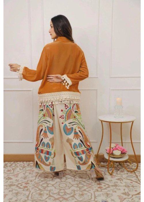 Coord Set with Lace Work